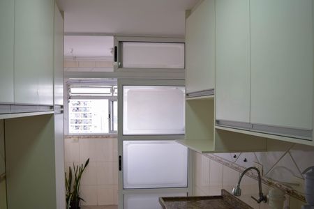 Apartamento à venda com 115m², 2 quartos e 2 vagas Apartamento à venda com 115m², 2 quartos e 2 vagasCozinha