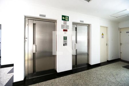 Apartamento à venda com 115m², 2 quartos e 2 vagas Apartamento à venda com 115m², 2 quartos e 2 vagasÁrea comum