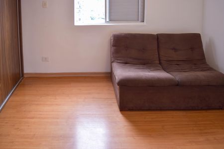 Apartamento à venda com 115m², 2 quartos e 2 vagas Apartamento à venda com 115m², 2 quartos e 2 vagasSuíte