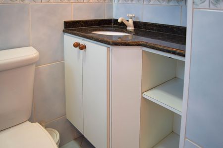 Apartamento à venda com 115m², 2 quartos e 2 vagas Apartamento à venda com 115m², 2 quartos e 2 vagasBanheiro Suíte