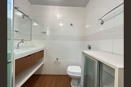 Apartamento para alugar com 94m², 3 quartos e 1 vaga Apartamento para alugar com 94m², 3 quartos e 1 vagaBanheiro