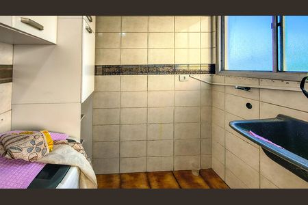Apartamento para alugar com 59m², 2 quartos e 1 vaga Apartamento para alugar com 59m², 2 quartos e 1 vagaCozinha e Área de Serviço