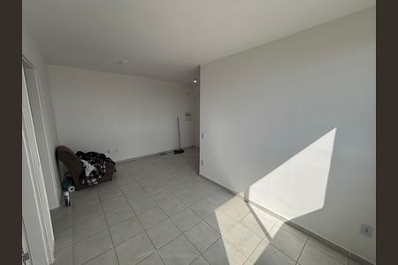 Sala de apartamento para alugar com 2 quartos, 150m² em Jardim Lourdes, Ferraz de Vasconcelos