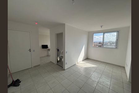 Sala de apartamento para alugar com 2 quartos, 150m² em Jardim Lourdes, Ferraz de Vasconcelos