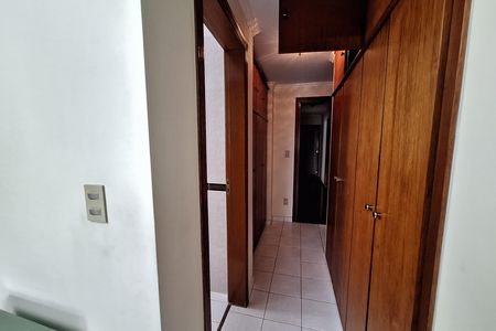 Apartamento para alugar com 155m², 3 quartos e 3 vagas Apartamento para alugar com 155m², 3 quartos e 3 vagasSuíte
