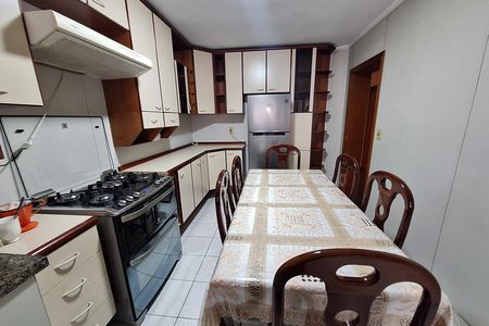 Apartamento para alugar com 155m², 3 quartos e 3 vagas Apartamento para alugar com 155m², 3 quartos e 3 vagasCozinha