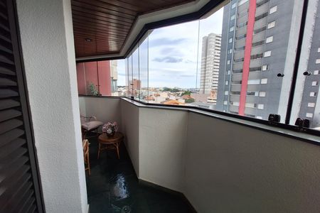 Apartamento para alugar com 155m², 3 quartos e 3 vagas Apartamento para alugar com 155m², 3 quartos e 3 vagasSacada da Suíte