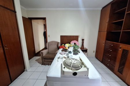 Apartamento para alugar com 155m², 3 quartos e 3 vagas Apartamento para alugar com 155m², 3 quartos e 3 vagasQuarto 2