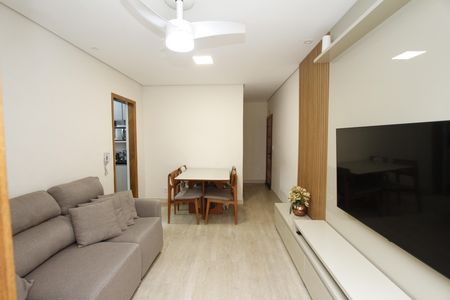 Apartamento para alugar com 78m², 3 quartos e 1 vagaSala