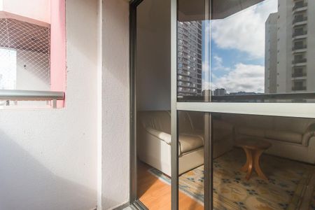 Varanda da Sala de apartamento para alugar com 2 quartos, 70m² em Vila Mogilar, Mogi das Cruzes