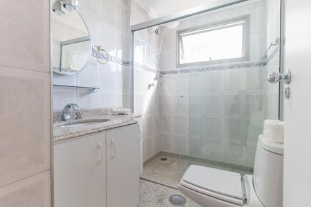 Apartamento para alugar com 70m², 2 quartos e 2 vagas Apartamento para alugar com 70m², 2 quartos e 2 vagasBanheiro