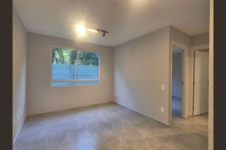 Apartamento à venda com 2 quartos, 43m² em Vargem Pequena, Rio de Janeiro