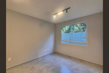 Apartamento à venda com 2 quartos, 43m² em Vargem Pequena, Rio de Janeiro