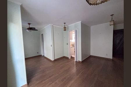 Apartamento para alugar com 66m², 2 quartos e 1 vaga Apartamento para alugar com 66m², 2 quartos e 1 vagaSala