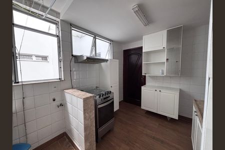 Apartamento para alugar com 66m², 2 quartos e 1 vaga Apartamento para alugar com 66m², 2 quartos e 1 vagaCozinha