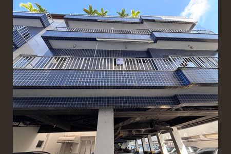 Apartamento para alugar com 66m², 2 quartos e 1 vaga Apartamento para alugar com 66m², 2 quartos e 1 vagaFachada