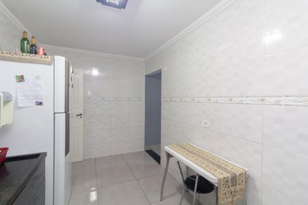 Cozinha de casa à venda com 2 quartos, 72m² em Parque Guarani, São Paulo
