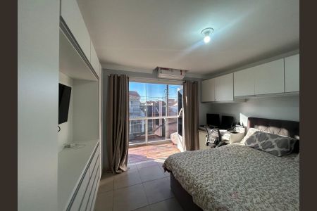 Casa à venda com 170m², 4 quartos e 2 vagas Casa à venda com 170m², 4 quartos e 2 vagasQuarto 4