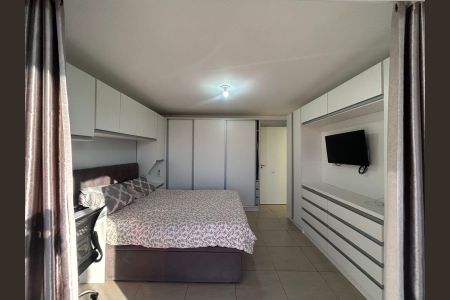 Casa à venda com 170m², 4 quartos e 2 vagas Casa à venda com 170m², 4 quartos e 2 vagasQuarto 4