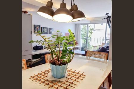 Apartamento à venda com 113m², 3 quartos e 2 vagasFoto 04