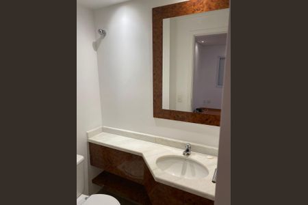 Apartamento à venda com 90m², 2 quartos e 2 vagas Apartamento à venda com 90m², 2 quartos e 2 vagasBanheiro