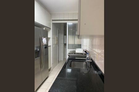 Apartamento à venda com 90m², 2 quartos e 2 vagas Apartamento à venda com 90m², 2 quartos e 2 vagasCozinha