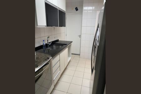 Apartamento à venda com 90m², 2 quartos e 2 vagas Apartamento à venda com 90m², 2 quartos e 2 vagasCozinha