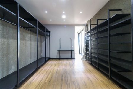 Casa para alugar com 420m², 2 quartos e 4 vagas Casa para alugar com 420m², 2 quartos e 4 vagasSuite 1