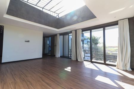 Casa para alugar com 420m², 2 quartos e 4 vagas Casa para alugar com 420m², 2 quartos e 4 vagasSuite 1