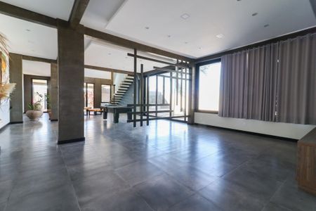 Casa para alugar com 420m², 2 quartos e 4 vagas Casa para alugar com 420m², 2 quartos e 4 vagasSala