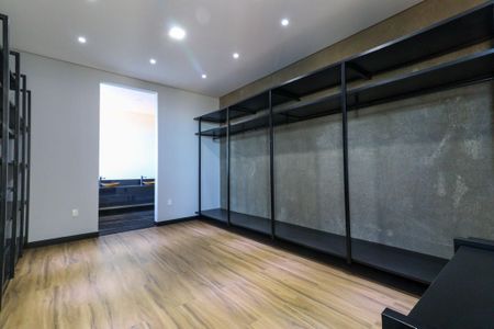 Casa para alugar com 420m², 2 quartos e 4 vagas Casa para alugar com 420m², 2 quartos e 4 vagasSuite 1