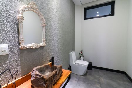 Casa para alugar com 420m², 2 quartos e 4 vagas Casa para alugar com 420m², 2 quartos e 4 vagasLavabo