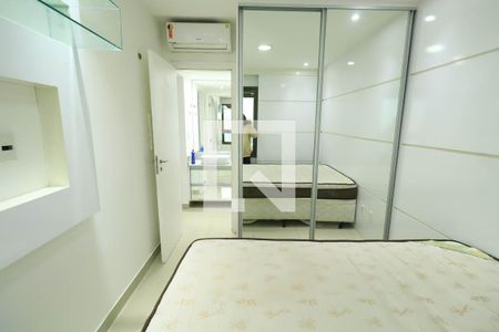 Quarto de apartamento para alugar com 1 quarto, 42m² em Jardim Armação, Salvador