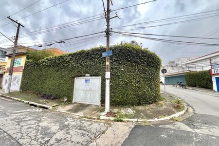 Fachada de casa à venda com 4 quartos, 190m² em Campo Belo, São Paulo