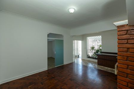 Casa para alugar com 198m², 3 quartos e 6 vagasSALA