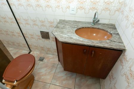 Casa para alugar com 198m², 3 quartos e 6 vagasBANHEIRO QUARTO Nº 2 - SUITE