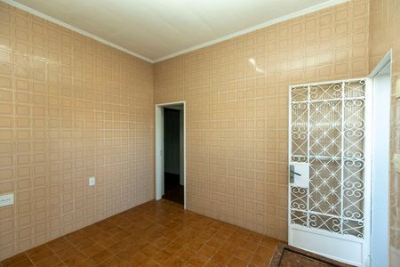 Casa para alugar com 198m², 3 quartos e 6 vagasCOZINHA