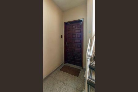 Apartamento à venda com 128m², 4 quartos e sem vaga Apartamento à venda com 128m², 4 quartos e sem vagaEntrada