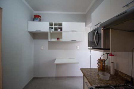 Apartamento para alugar com 79m², 3 quartos e 2 vagas Apartamento para alugar com 79m², 3 quartos e 2 vagasCozinha