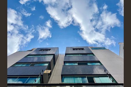Apartamento à venda com 170m², 2 quartos e 3 vagas