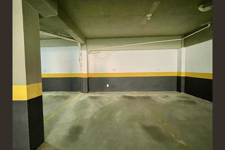 Apartamento à venda com 170m², 2 quartos e 3 vagas