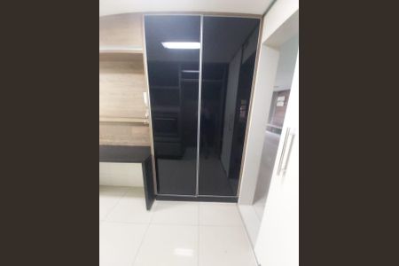 Apartamento à venda com 119m², 4 quartos e 1 vaga Apartamento à venda com 119m², 4 quartos e 1 vagacomodo