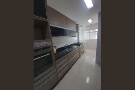 Apartamento à venda com 119m², 4 quartos e 1 vaga Apartamento à venda com 119m², 4 quartos e 1 vagaCozinha