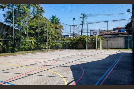 Apartamento à venda com 119m², 4 quartos e 1 vaga Apartamento à venda com 119m², 4 quartos e 1 vagaQuintal