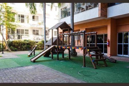 Apartamento à venda com 119m², 4 quartos e 1 vaga Apartamento à venda com 119m², 4 quartos e 1 vagaQuintal