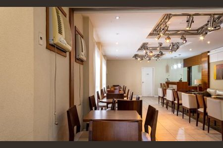 Apartamento à venda com 119m², 4 quartos e 1 vaga Apartamento à venda com 119m², 4 quartos e 1 vagaSala de Jantar