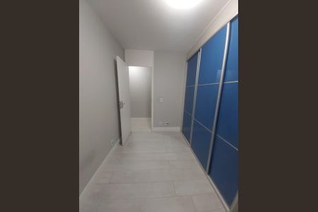 Apartamento à venda com 119m², 4 quartos e 1 vaga Apartamento à venda com 119m², 4 quartos e 1 vagaBanheiro