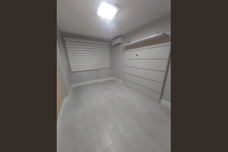 Apartamento à venda com 119m², 4 quartos e 1 vaga Apartamento à venda com 119m², 4 quartos e 1 vagaQuarto