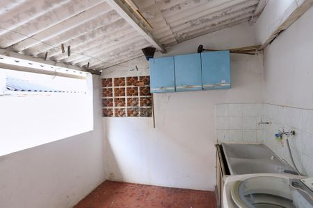Casa à venda com 150m², 4 quartos e 2 vagasÁrea de Serviço