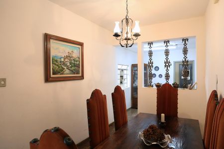 Casa à venda com 150m², 4 quartos e 2 vagasSala de Jantar